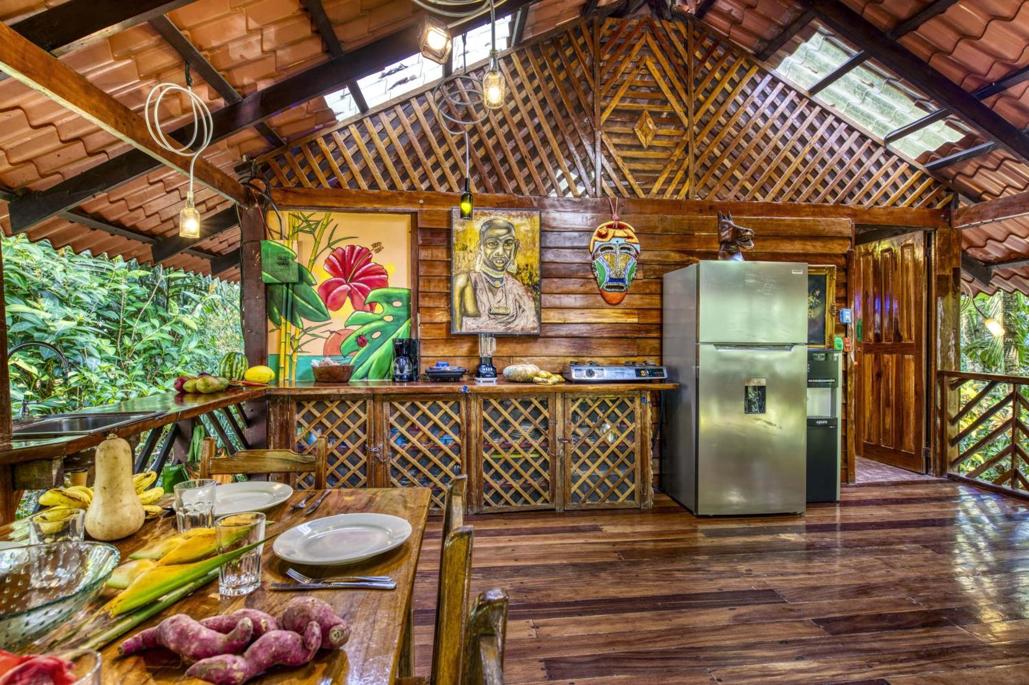 Congo Bongo Ecovillage Costa Rica Puerto Viejo de Talamanca Dış mekan fotoğraf
